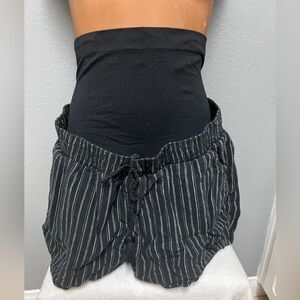 A Glow Striped Black and White Women's Maternity Shorts